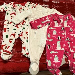 Fleece holiday footed pajamas 3M